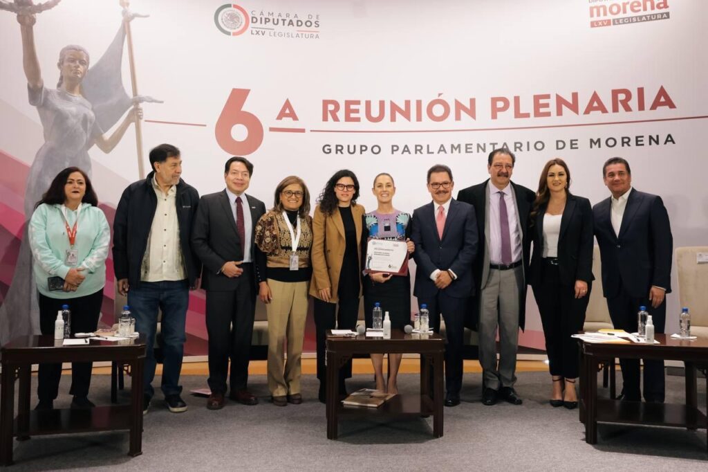 "Unidad, organización y suma de voluntades": Claudia Sheinbaum apuesta por una 4T de pluralidad y libertades junto a diputados y diputadas de Morena