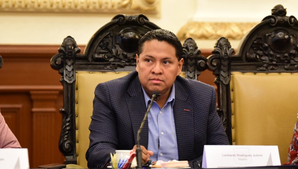 Regidores de Morena-PT demandan transparencia financiera y protección para las Mujeres en Sesión de Cabildo