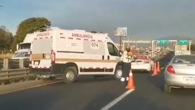 Hombre pierde la vida al ser atropellado y conductor se da a la fuga en la autopista Puebla-Orizaba