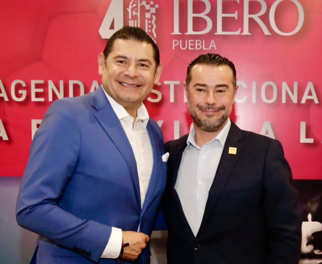 "La pobreza no se combate con la pavimentación de calles, se requiere visión integral humanista": Armenta