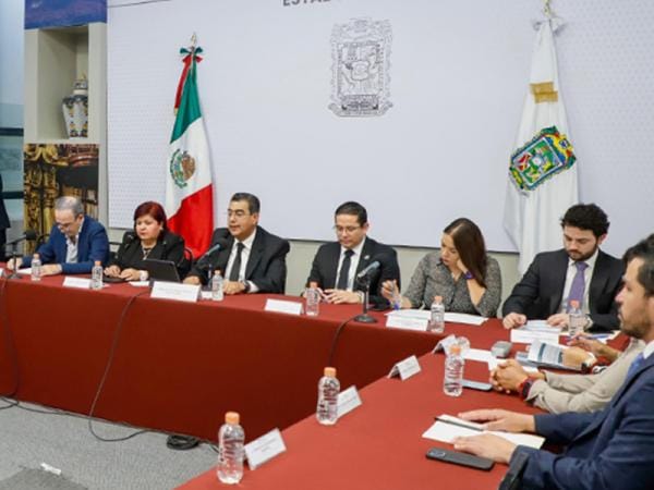 En Puebla, 36 planteles educativos participarán en Desfile del 5 de Mayo