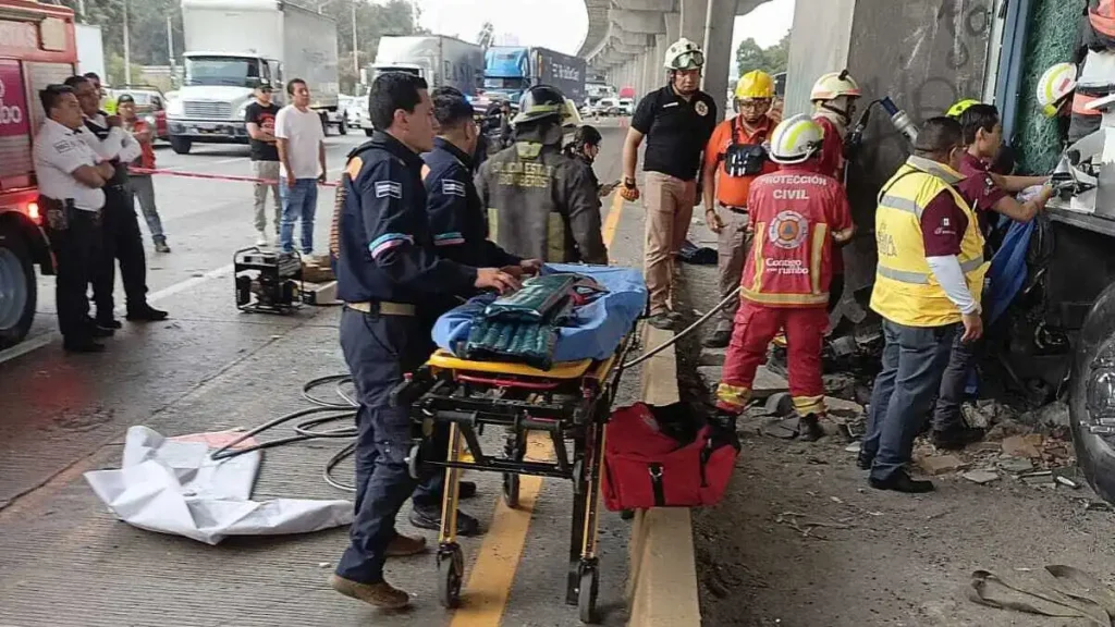 Muere conductor en brutal choque en autopista México-Puebla