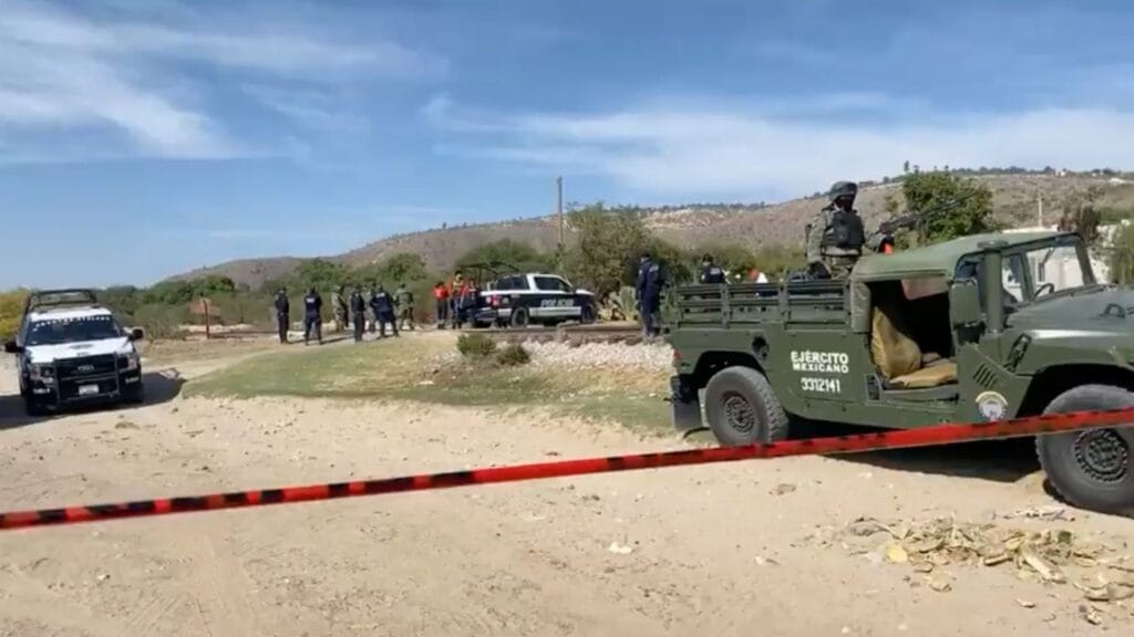 Hallan cadáver embolsado cerca de las vías del tren en zona limítrofe entre Tlaxcala y Puebla