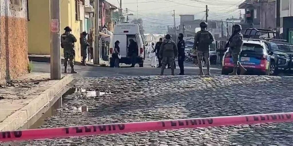 Hieleras con restos humanos abandonadas frente a casa de “El Grillo” 