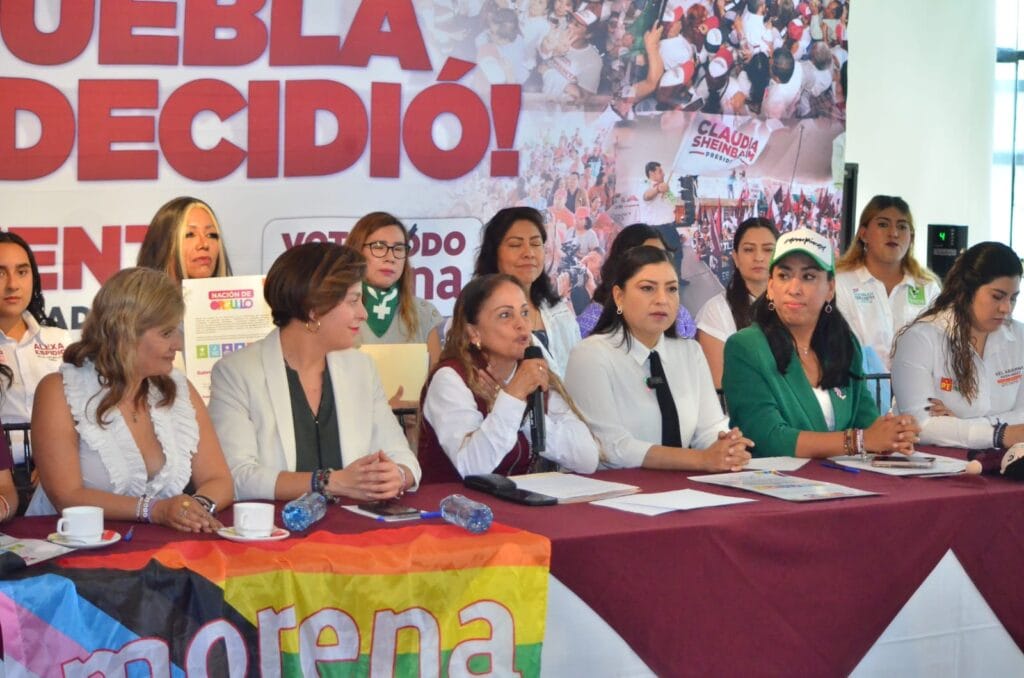 Mujeres candidatas de la coalición Sigamos Haciendo Historia firmaron el Decálogo de Derechos Humanos