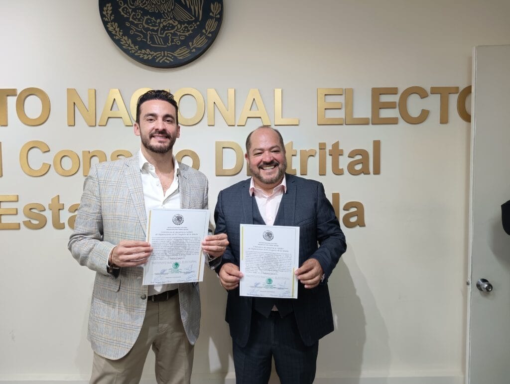 A Puebla le esperan los mejores años: Toño López, tras recibir constancia de mayoría