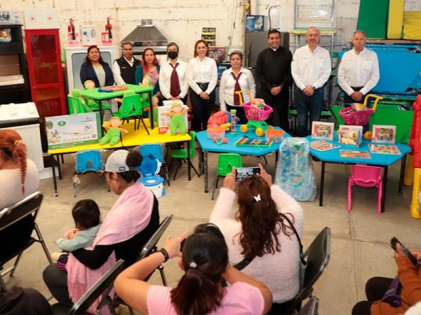 Brinda SEDIF equipamiento a Centros de Asistencia Infantil Comunitarios