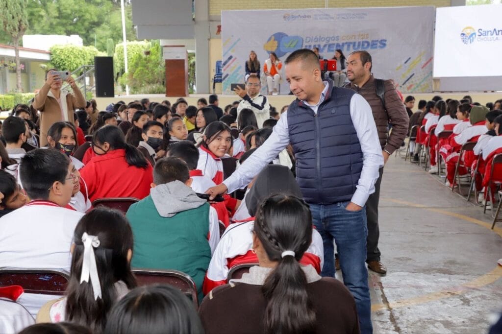 Clausura Mundo Tlatehui diálogos con las juventudes