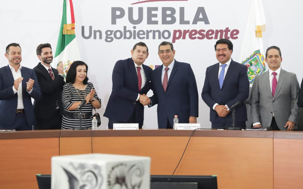 Inicia Gobierno Estatal proceso de transición; transformación en Puebla continuará: Sergio Salomón