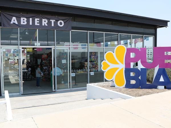 En marcha, mercado de Ciudad Modelo