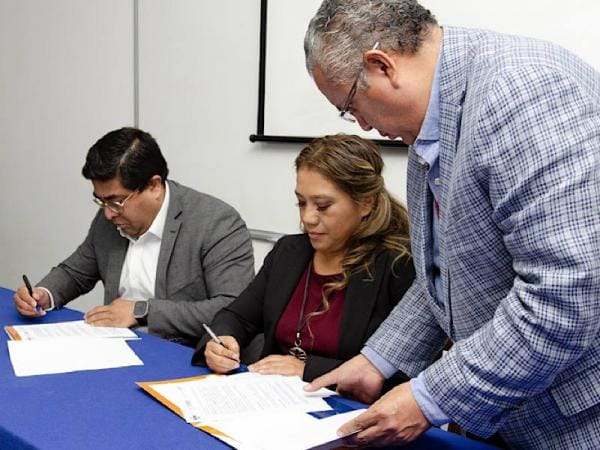 Refuerza USEP cooperación en salud y educación con hospitales