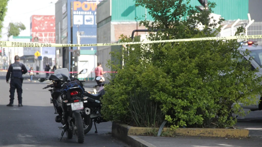 Feminicidio en Puebla: Hallan cuerpo de mujer con huellas de violencia detrás de Traumatología