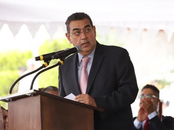 Suma gobierno estatal a todos los sectores para construir un mejor Puebla