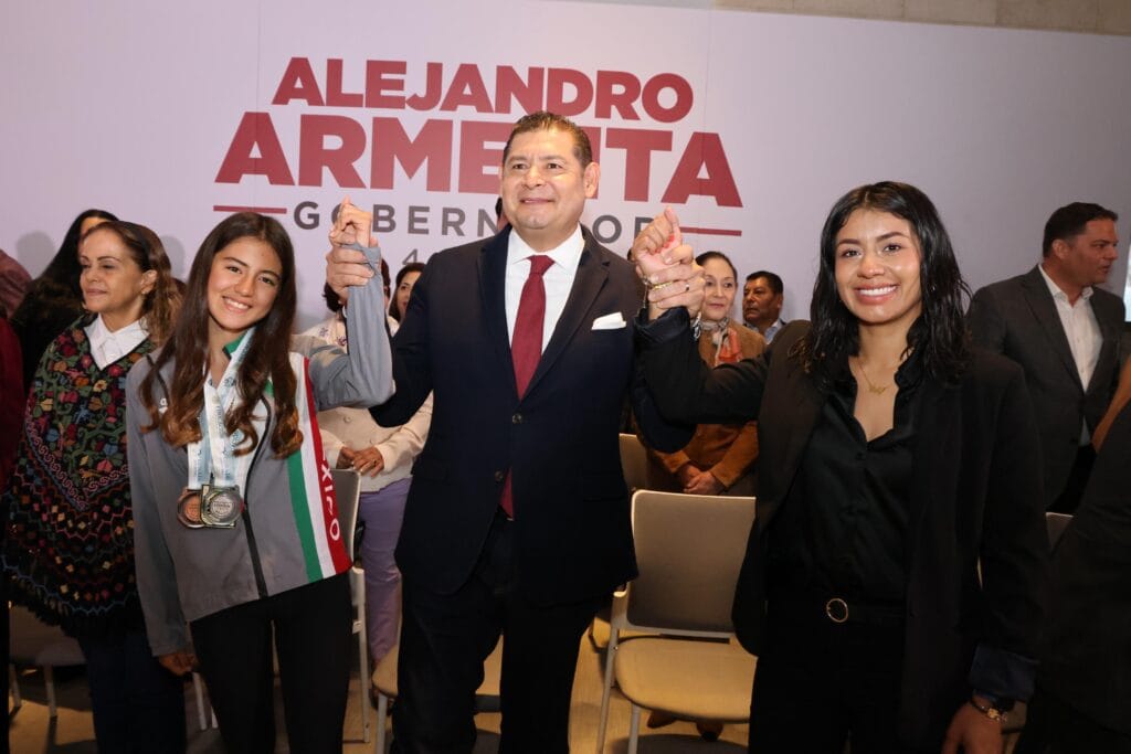 Armenta consolida la transición en Puebla con proyectos para un futuro humanista y continuo