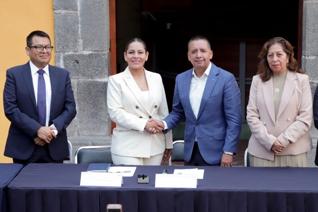 Realizan Mundo Tlatehui y Lupita Cuautle primera reunión para la transición en San Andrés Cholula
