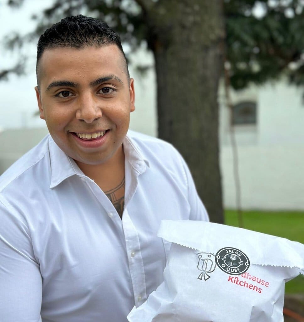 ¡Increíble! Paco de las Empanadas emprende en Puebla; deleitará a todos los poblanos con su sabor