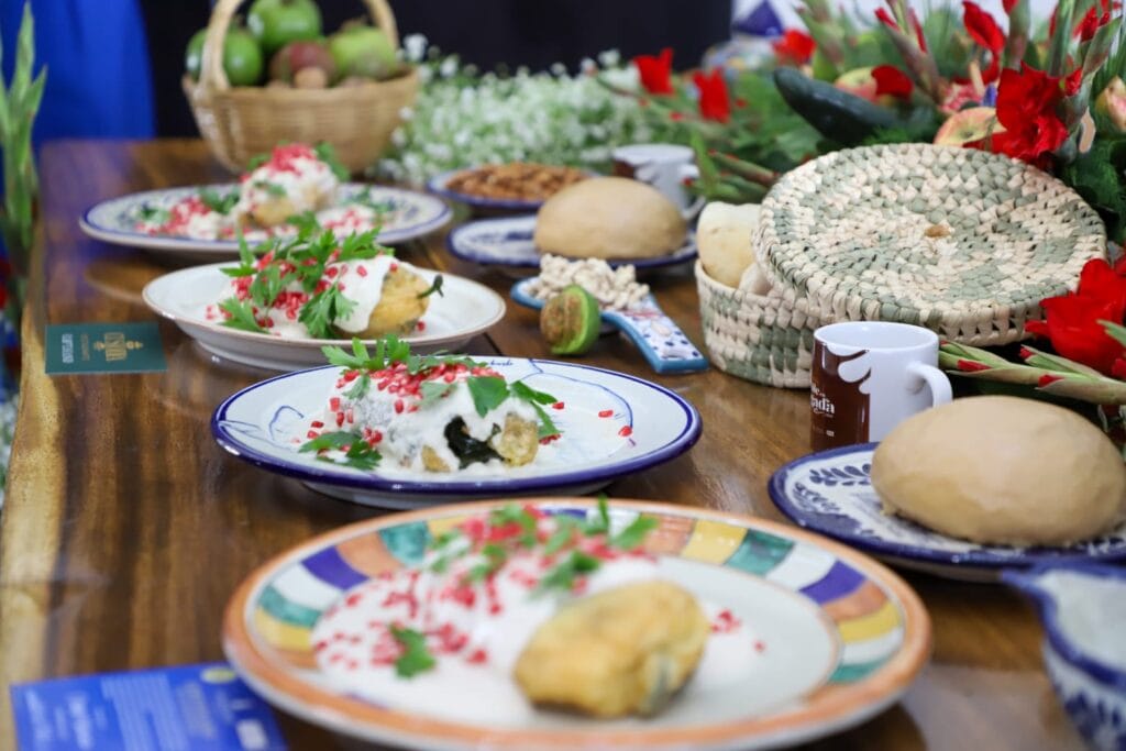 Asegurada producción de ingredientes para Chile en Nogada: SDR