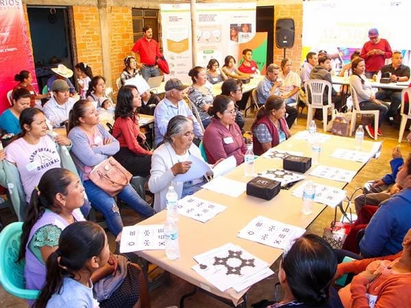 Impulsa gobierno de Puebla proceso de alfarería sin plomo