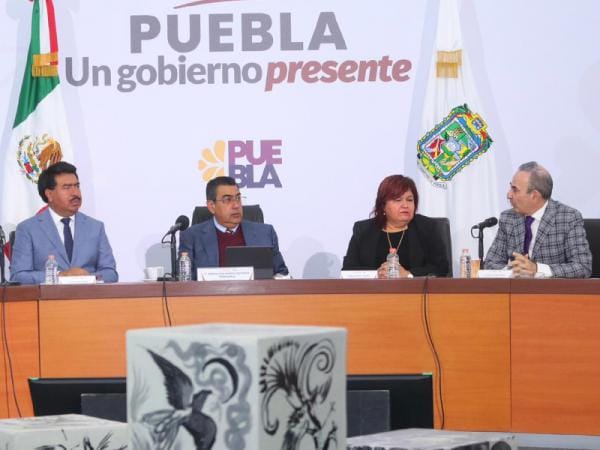 Otorga SEP espacios dignos para desarrollo académico de las y los poblanos