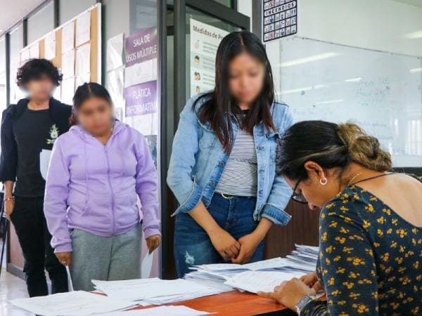 Más de 7 mil jóvenes y adultos estudian prepa abierta: SEP