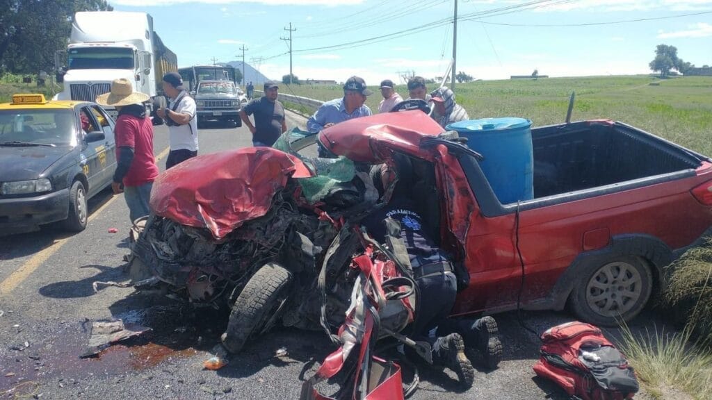 Trágico accidente en la carretera Amozoc-Oriental: Un menor fallecido y siete heridos