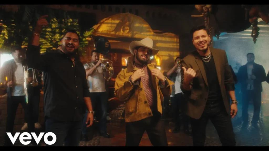 Joss Favela y Banda MS estrenan video oficial de "Mis Compas"Joss Favela y Banda MS estrenan video oficial de "Mis Compas"