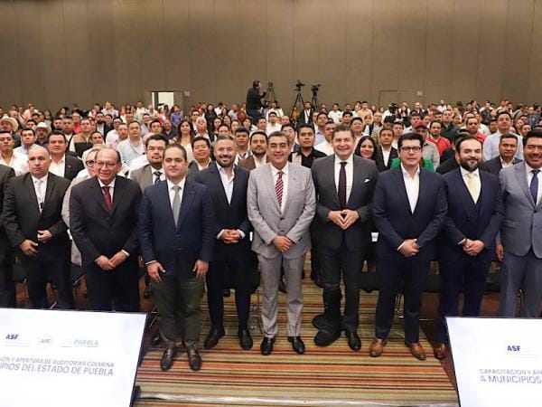 Capacitación y Apertura de Auditorías Colmena a municipios del Estado de PueblaCapacitación y Apertura de Auditorías Colmena a municipios del Estado de Puebla