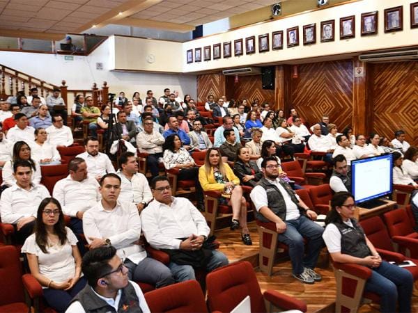 Presenta Puebla estructura del Servicio Nacional de Salud Pública