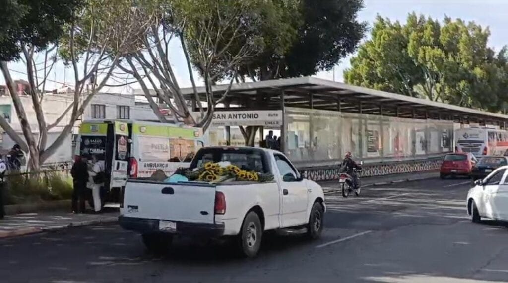 Unidad de RUTA  le corta el dedo a una mujer en paradero de San Antonio