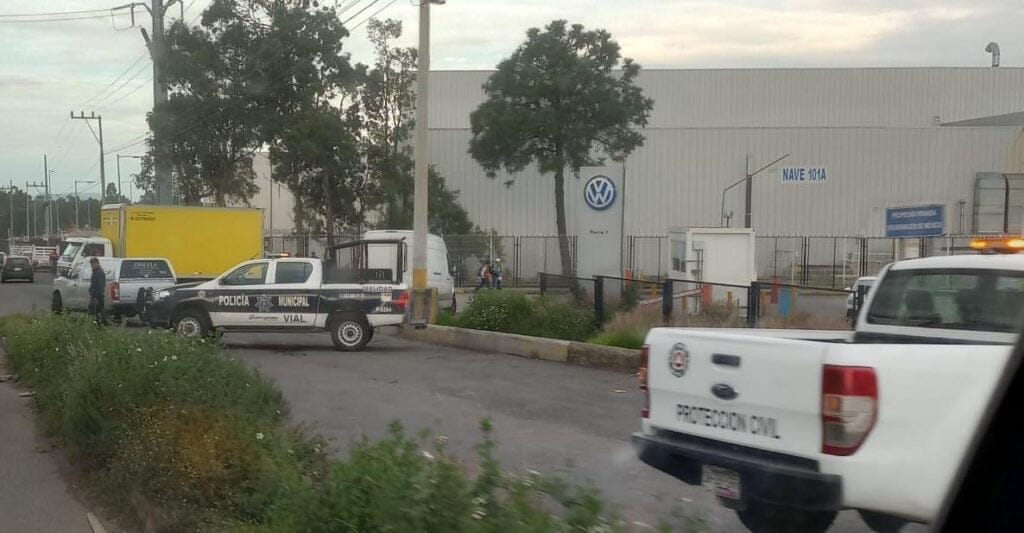 Hombre fallece al caer en una alcantarilla en Cuautlancingo, cerca de la Planta Volkswagen