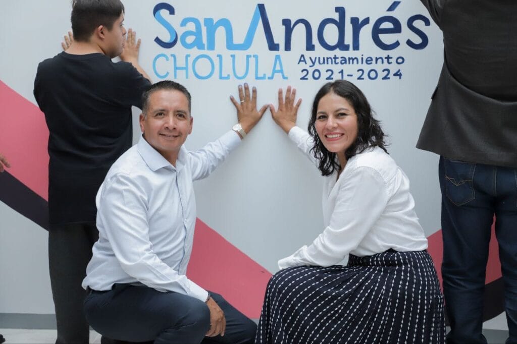 Entrega Mundo Tlatehui rehabilitación del nuevo edificio del Sistema Municipal DIF