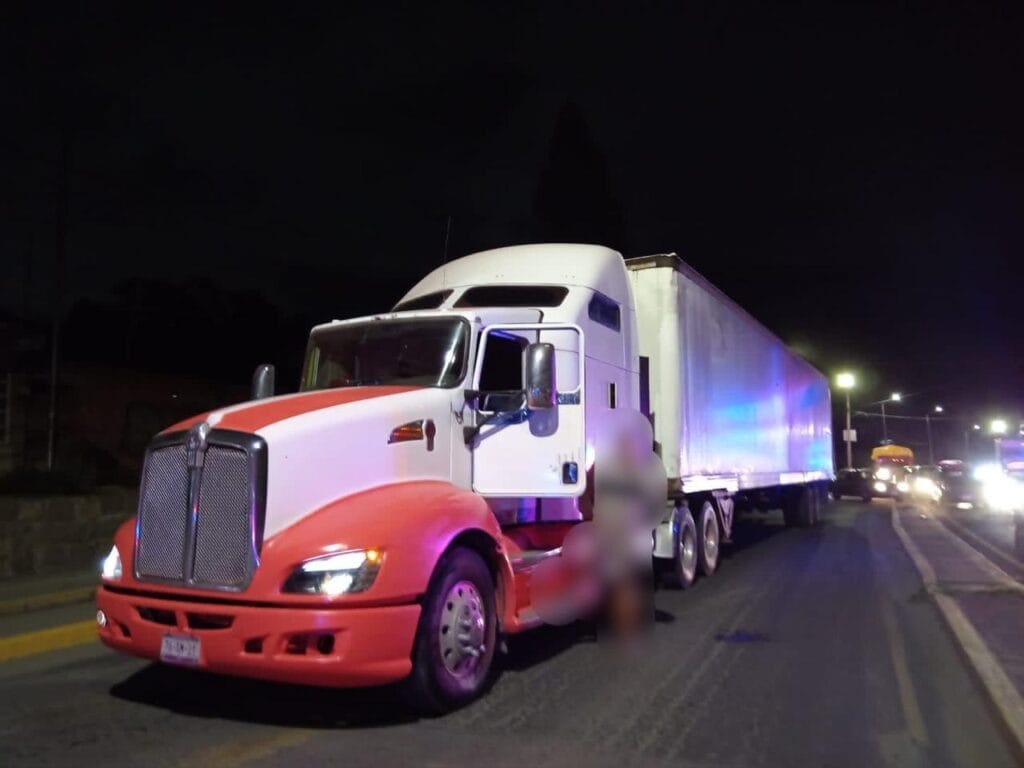 Detiene Policía de San Andrés Cholula a dos probables responsables de detentar un vehículo con reporte de robo