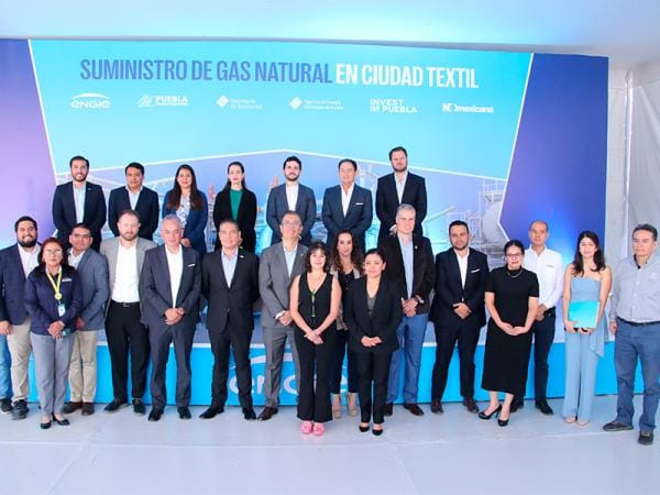 Fortalecen gobierno estatal y Engie red de gas natural en Huejotzingo