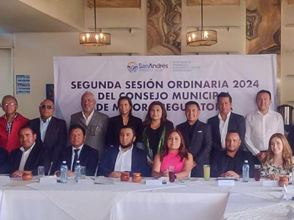 Contribuye gobierno estatal en mejora regulatoria de San Andrés Cholula