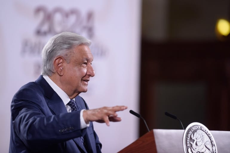 En 10 años, impartición de justicia será mejor por reforma al Poder Judicial: AMLO