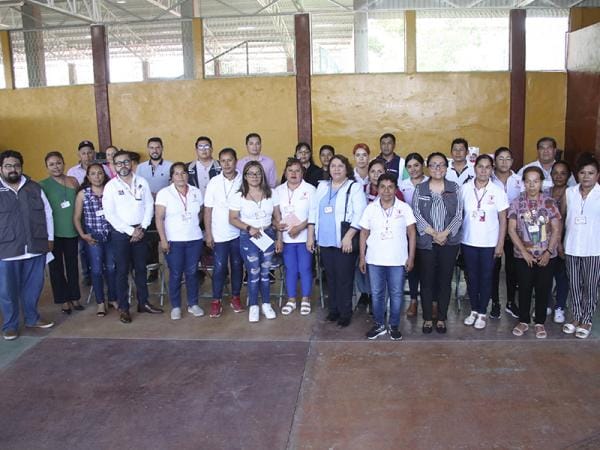 Conforma Salud brigadas de voluntarios entre la comunidad para combatir el dengue