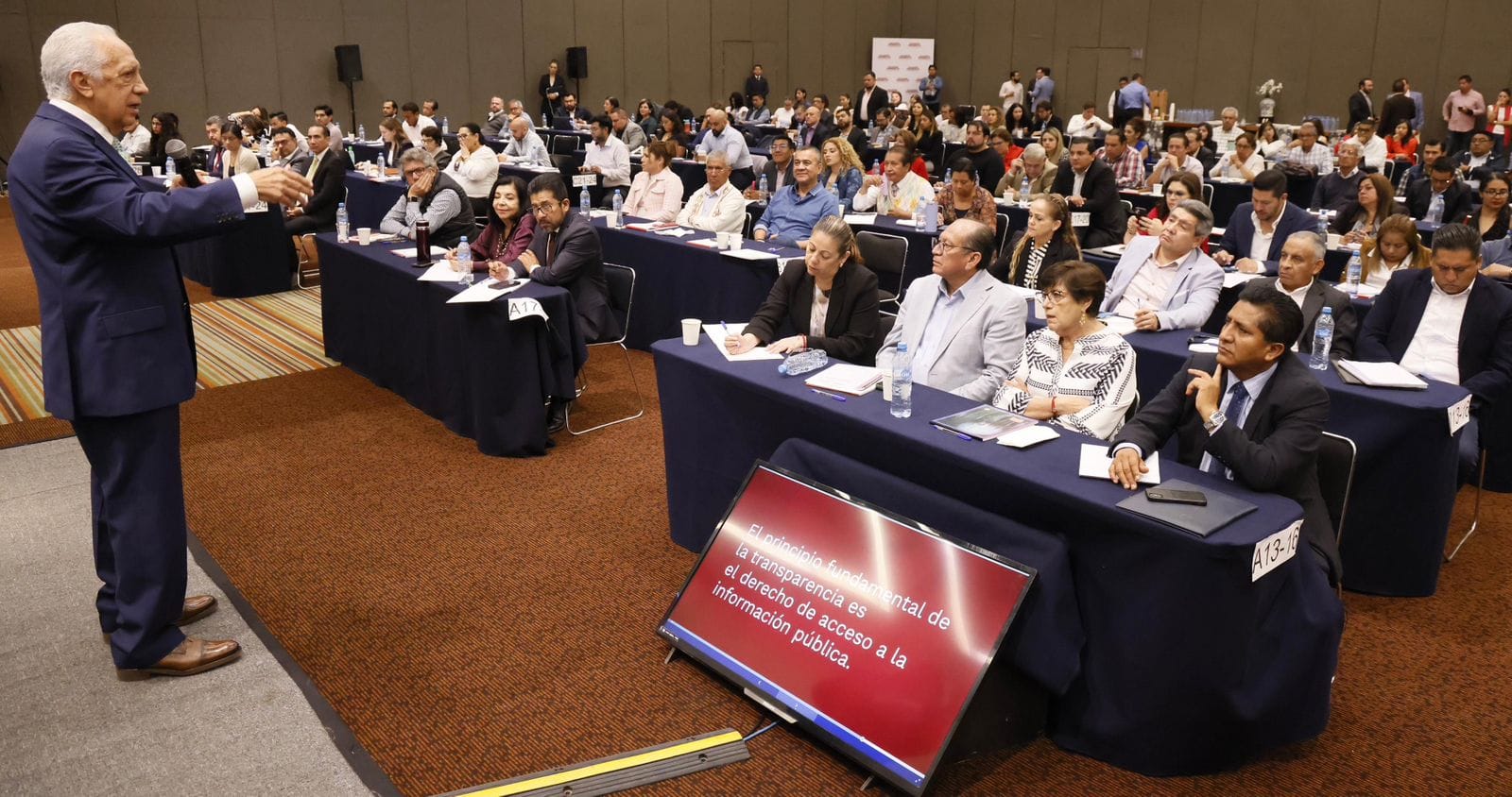 Funcionarios preparados y con sensibilidad social, representarán el gobierno de Armenta