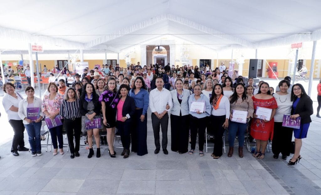 Celebra Mundo Tlatehui encuentro de emprendedoras sanandreseñas