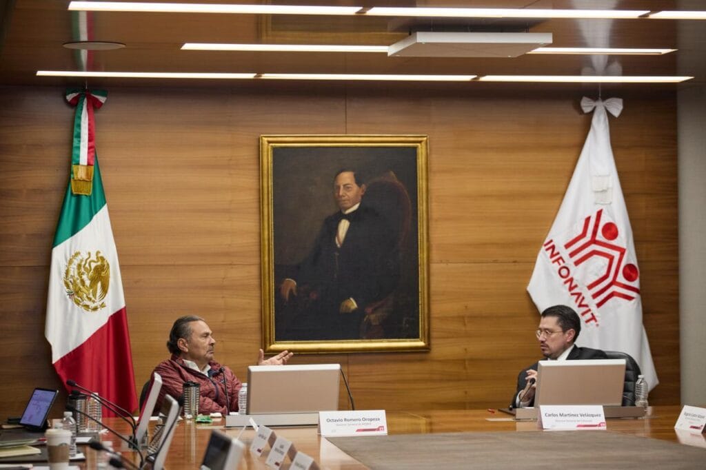 Inicia transición en Infonavit