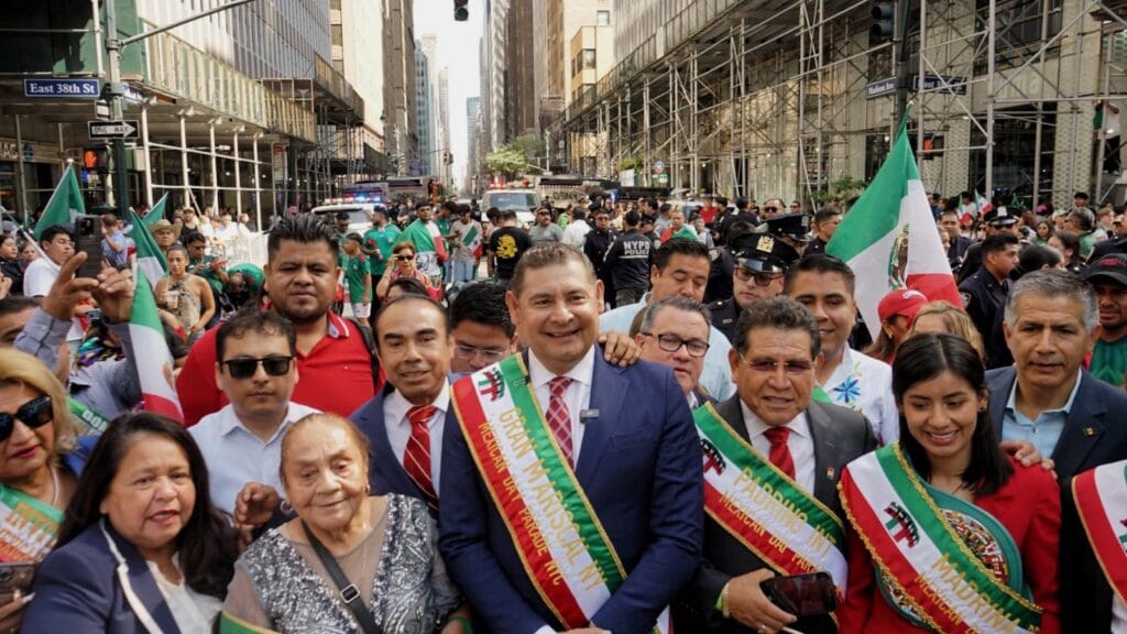 Alejandro Armenta reconoce fuerza de migrantes "se integrarán a grandes proyectos de Puebla