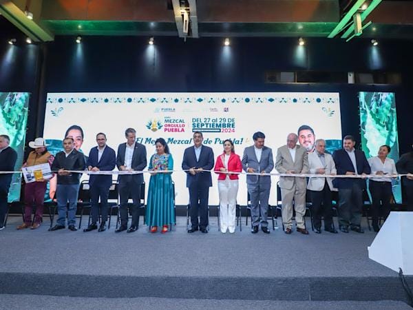 Con “Expo Mezcal Orgullo Puebla”, gobierno de Sergio Salomón posiciona al estado a nivel internacional