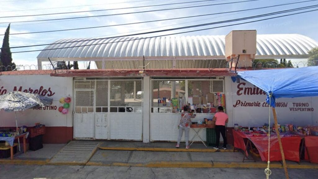 Suspenden clases en primaria de San Martín Texmelucan tras incidente; docente lesionada