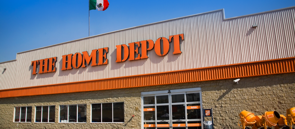 Asalto en pasillos de Home Depot Lomas de Angelópolis genera indignación vecinal