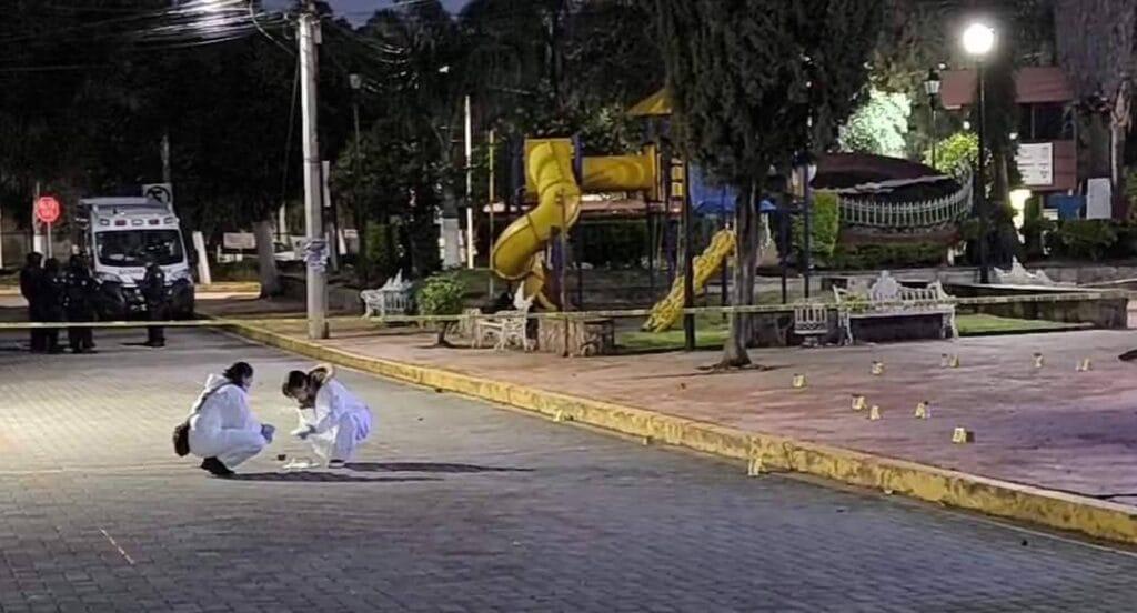 Brutal asesinato de dos policías en San Miguel Xoxtla 