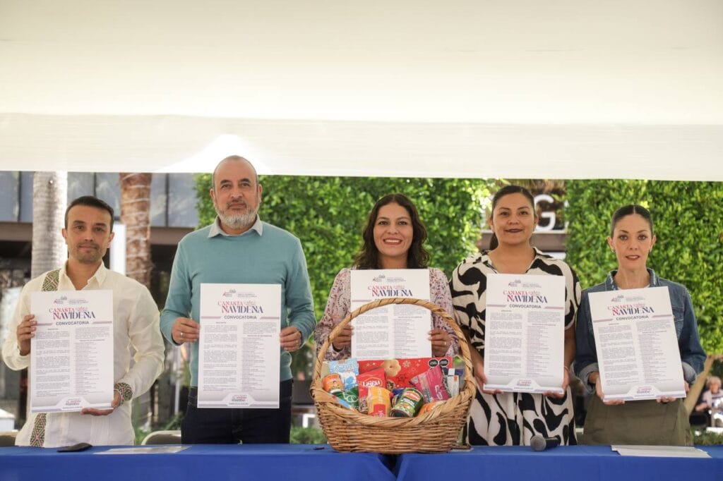 Lupita Cuautle presenta la cuarta edición de los programa Abrigo Solidario y Canasta Navideña