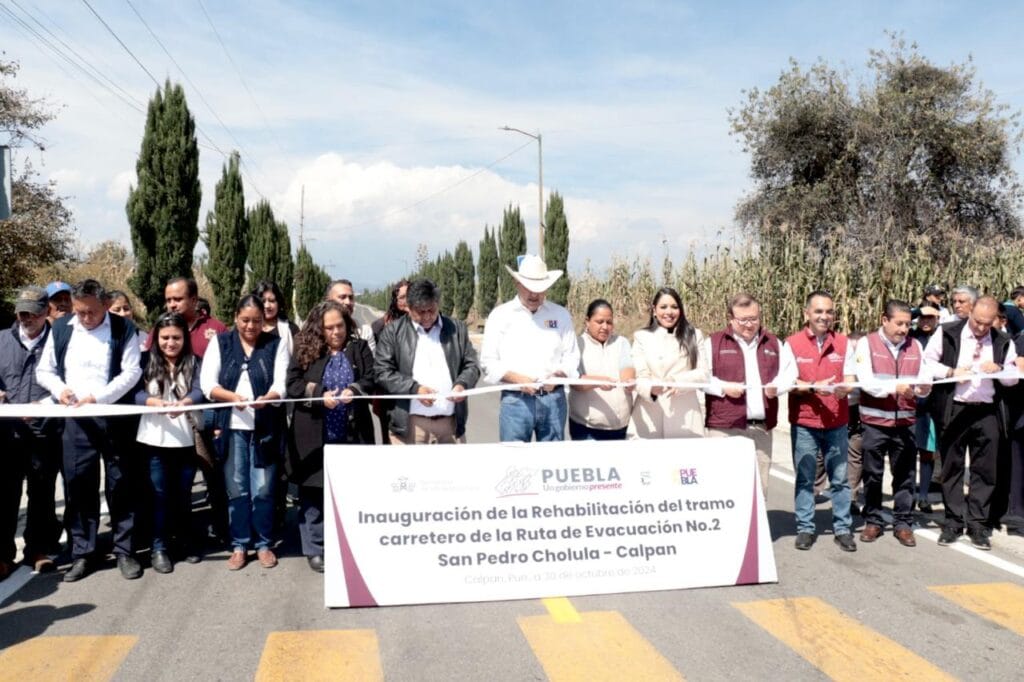Tonantzin Fernández impulsa rehabilitación de rutas de emergencia en Cholula