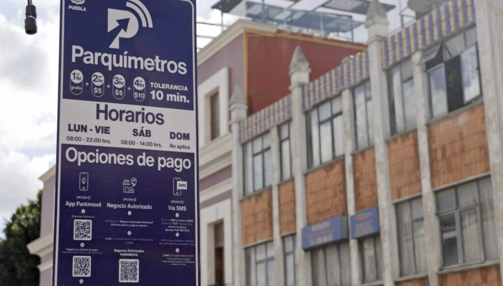 Pepe Chedraui anuncia ajustes en el cobro de parquímetros para estudientes y adultos mayores