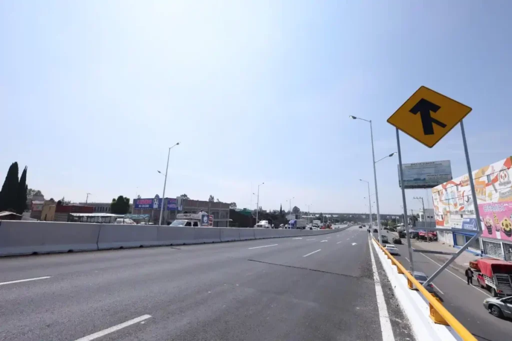 Inauguran distribuidor vial en la Central de Abastos; multarán por exceder los 60 km/h
