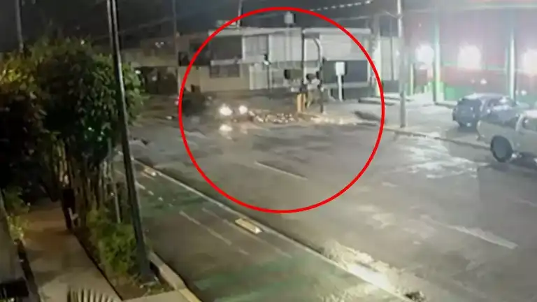 Justicia para Ángel Huetle: Familia y amigos se manifiestan en la FGE