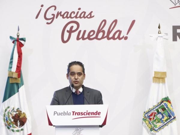 Honestidad y transparencia, pilares del gobierno de Sergio Salomón: Función Pública